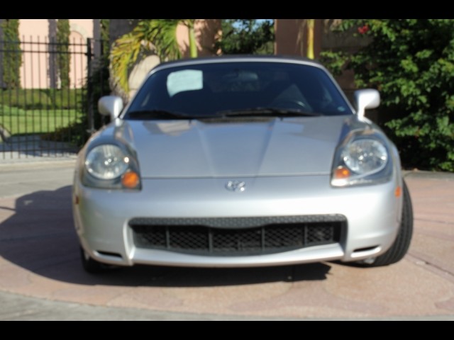 2000 TOYOTA MR2 SPYDER 2D CONVERTIBLE